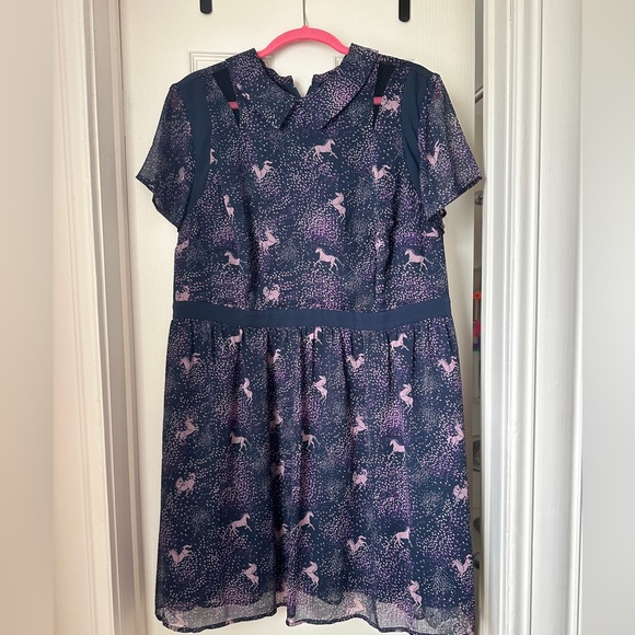 ModclothMesh Detail A-Line pony Shirt Dress - Picture 2 of 5